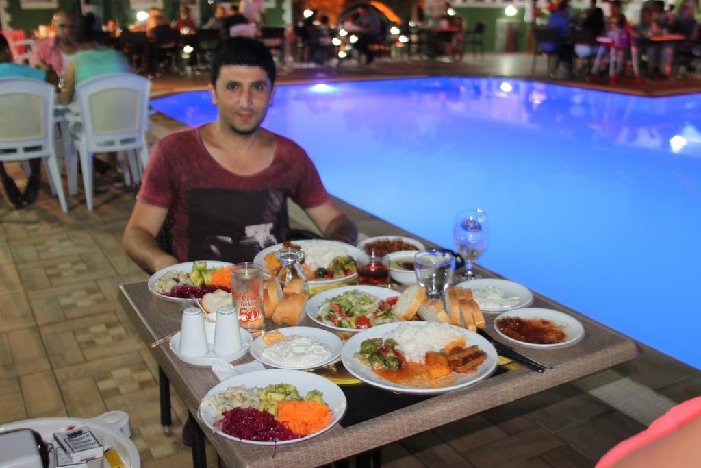 The Green Valley Hotel Олудениз Экстерьер фото