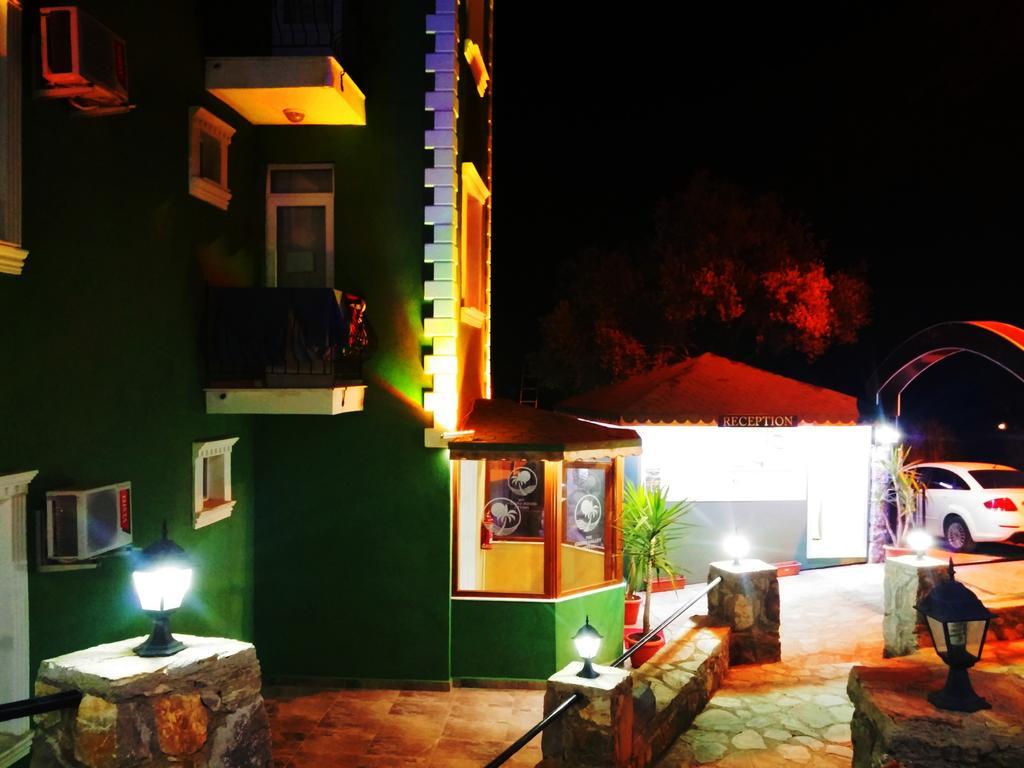 The Green Valley Hotel Олудениз Экстерьер фото